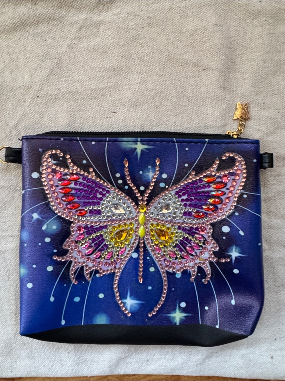 Women's Butterfly Embellished Vintage Wristlet Bag - Purple